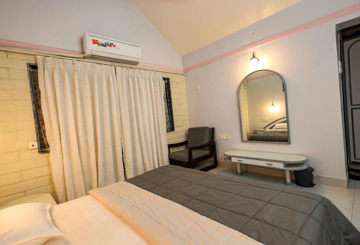 Valleycrest Villa With Swimming Pool Mahābaleshwar Екстериор снимка