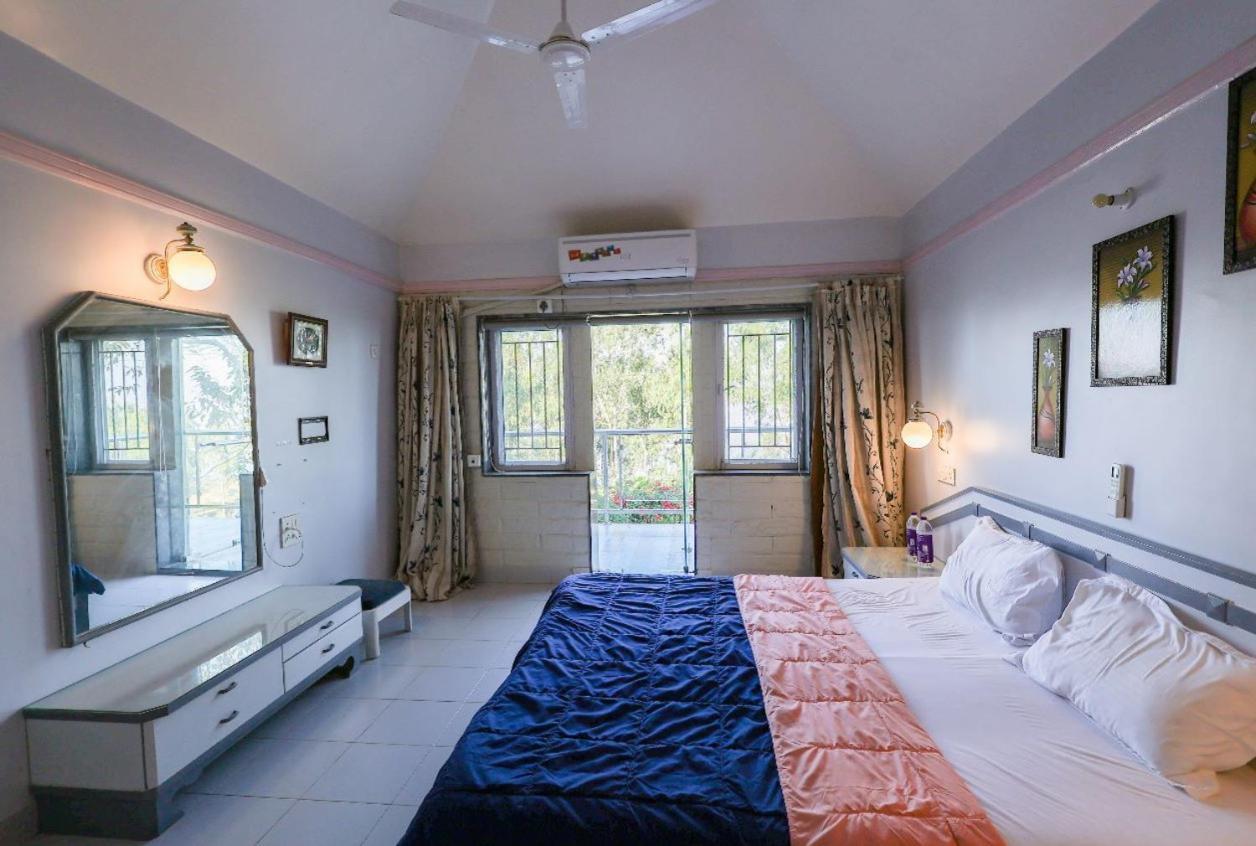 Valleycrest Villa With Swimming Pool Mahābaleshwar Екстериор снимка